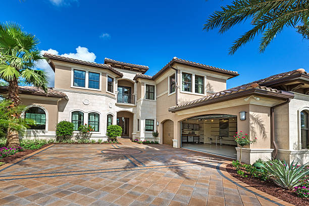 Commercial Driveway Pavers in Lauderdale Lakes, FL